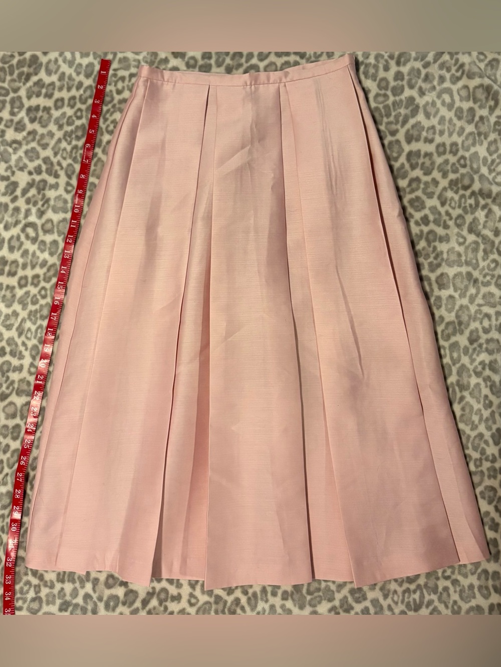 Hard to Find popular H&M Classic Pleated Pink Women's Skirt